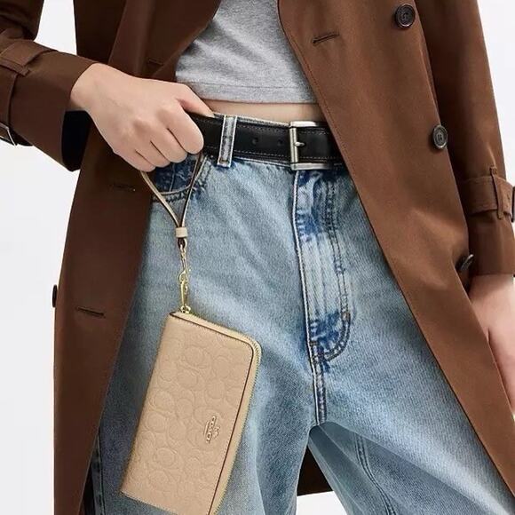 NWT Coach Long Zip Around Wallet in Signature Leather CCL35 Oat - Picture 8 of 8
